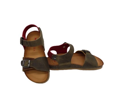 Sandalo in pelle con doppia fibbia