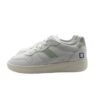 Sneaker in pelle con riporti a contrasto e lacci