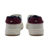 Sneaker in pelle con doppio velcro