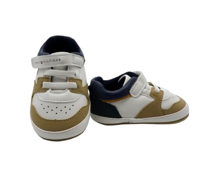 Sneaker culla con velcro e lacci