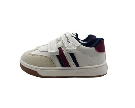 Sneaker in pelle con doppio velcro