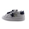 Sneaker bassa in pelle con lacci