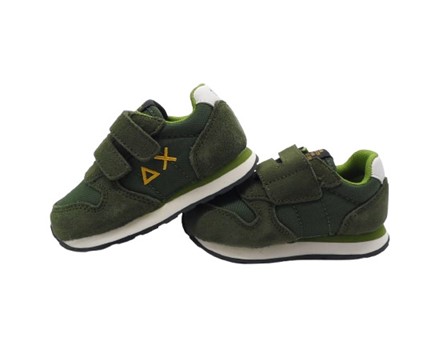 Sneaker in camoscio e tessuto con doppio velcro