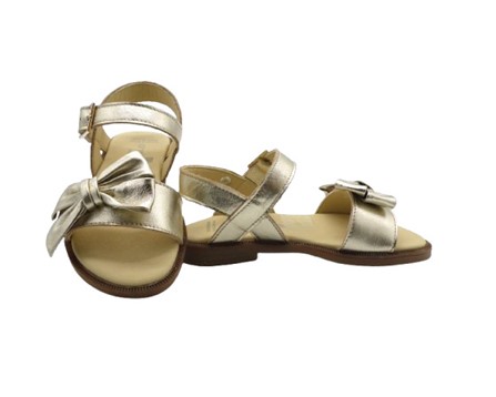 Sandalo in pelle laminata con fiocco