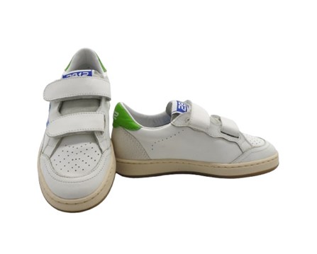 Sneaker in pelle con doppio velcro