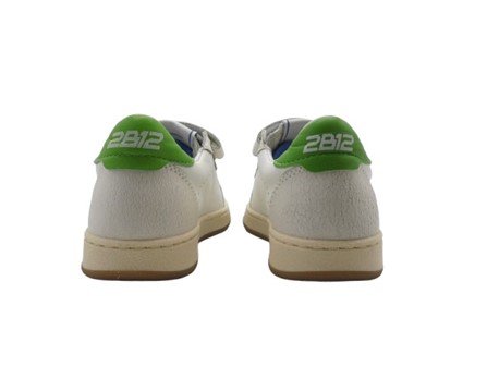 Sneaker in pelle con doppio velcro