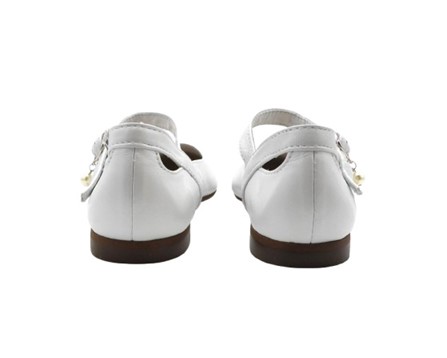 Ballerina in pelle con cinturino