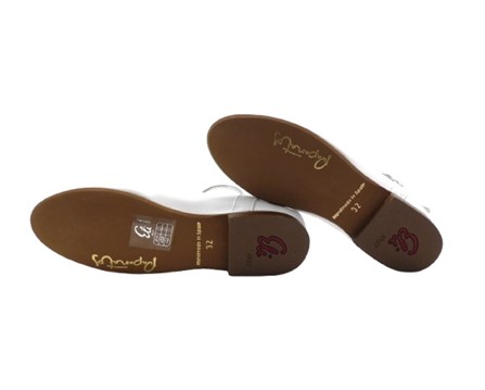 Ballerina in pelle con cinturino