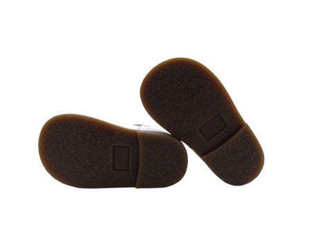 Scarpa due occhi in pelle con fibbia