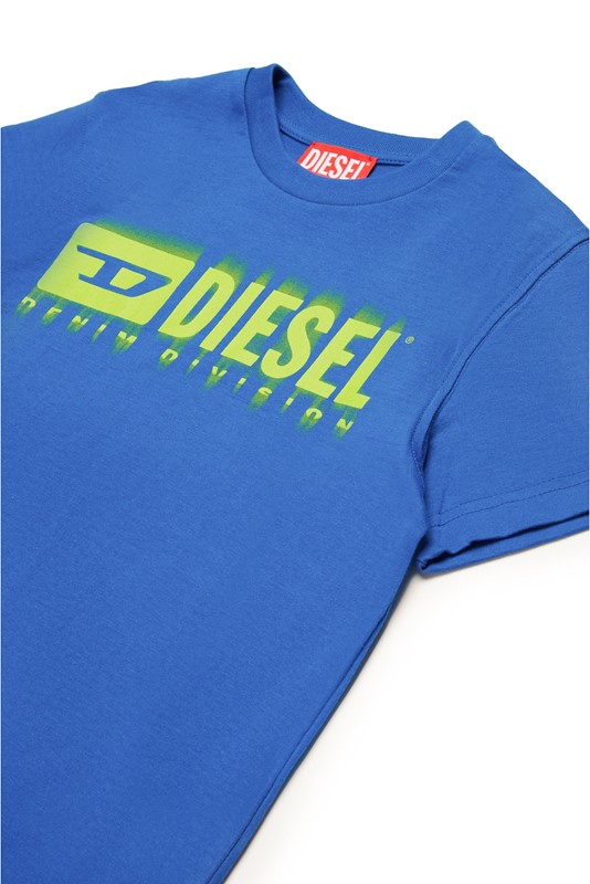 T-shirt con logo degradÉ