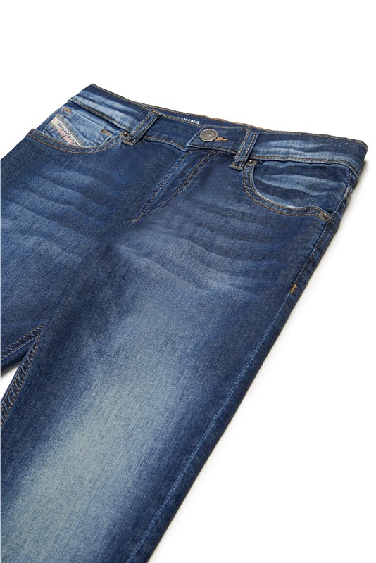 Jeans straight scuro sfumato