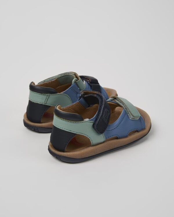 Sandalo in pelle con doppio velcro