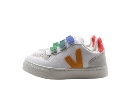 Sneaker in pelle con triplo strappo
