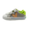 Sneaker con riporti a contrasto e doppio velcro