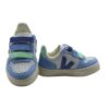 Sneaker in pelle con triplo strappo