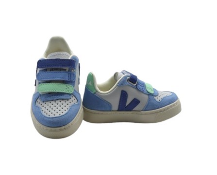 Sneaker in pelle con triplo strappo