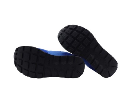 Sneaker ginnica in pelle con riporti a contrasto con velcro