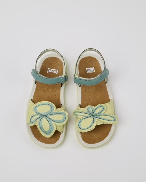 Sandalo in pelle con doppio velcro e fiore