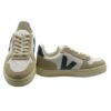 Sneaker in pelle e camoscio con lacci