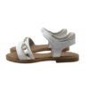 Sandalo in pelle con velcro e fibbia decorativa