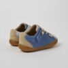 Sneaker in pelle con lacci