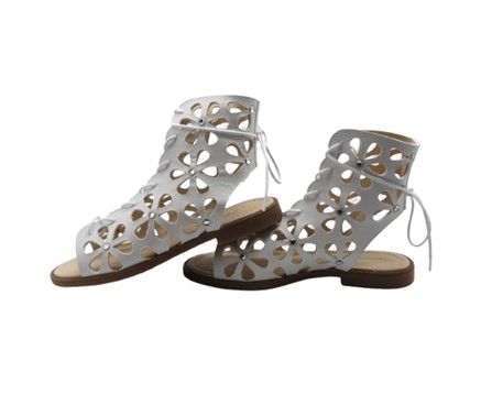 Sandalo in pelle con fiori cut-out e lacci