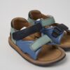 Sandalo in pelle con doppio velcro