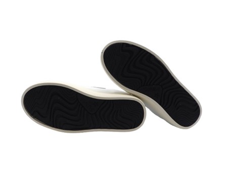 Sneaker ginnica in pelle  con velcro e lacci
