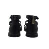 Sandalo alla schiva in pelle con borchie e zip