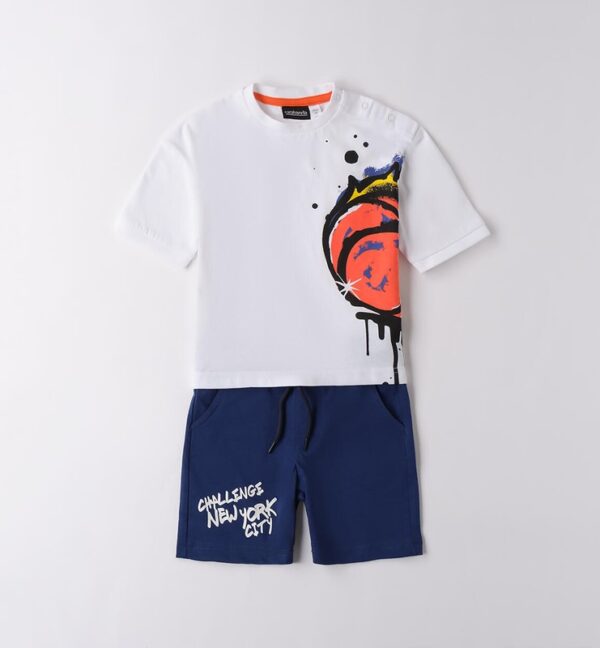 Completo t-shirt stampa graffiti e bermuda