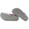 Sandalo in vernice con velcro e fibbia