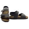 Sandalo in eco pelle con fibbia e velcro