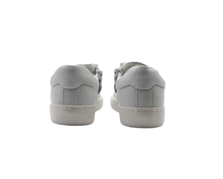 Sneaker in pelle con lacci e zip