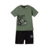 Completo t-shirt con stampa go kart e bermuda