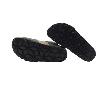 Sandalo in eco pelle con doppie fibbie