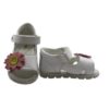 Sandalo primo passo in pelle con doppio velcro e fiore