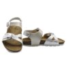 Sandalo in eco pelle con doppie fibbie