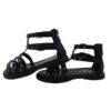 Sandalo alla schiva in pelle con borchie e zip