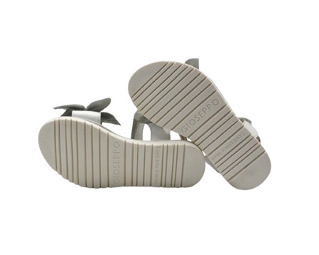 Sandalo in pelle con fiori e doppio velcro