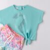 Completo t-shirt con unicorno in strass e short cuoricini
