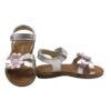 Sandalo in pelle laminata con fiore e velcro