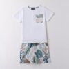 Completo t-shirt mezza manica e bermuda fantasia foglie