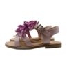 Sandalo in pelle con fiore e fibbia