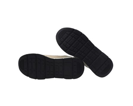 Sneaker in pelle e tessuto tecnico con lacci