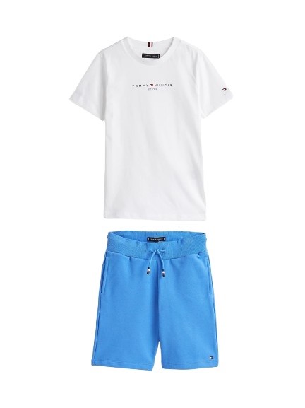 Completo t-shirt e bermuda
