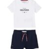 Completo t-shirt e bermuda