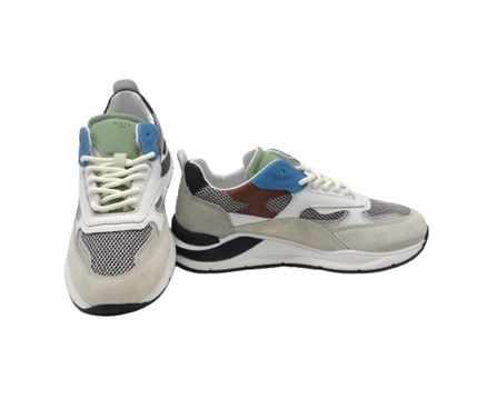 Sneaker in pelle e tessuto tecnico con lacci