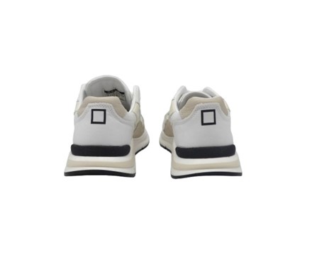 Sneaker in pelle e tessuto tecnico con lacci