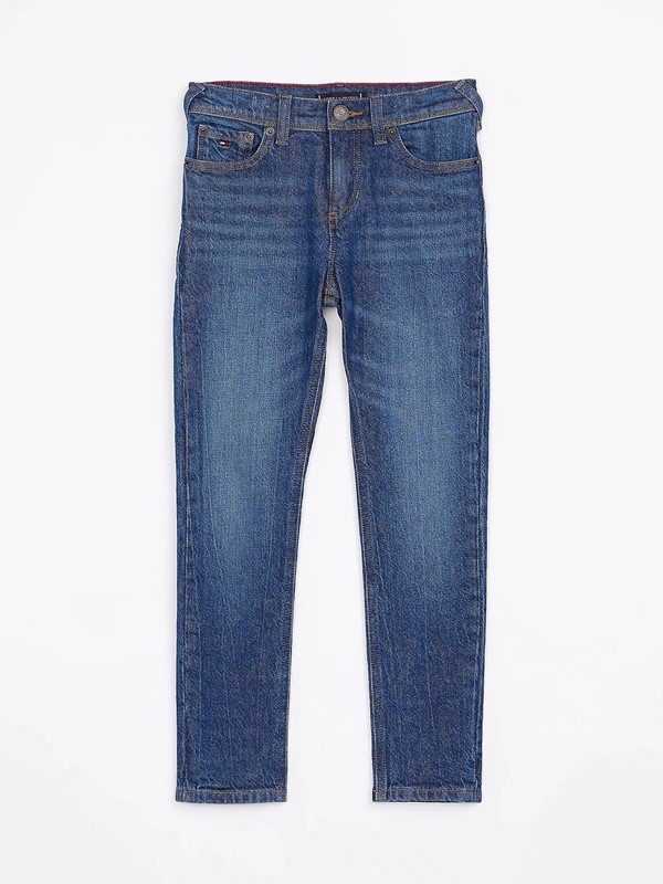Pantalone denim modello slim fit