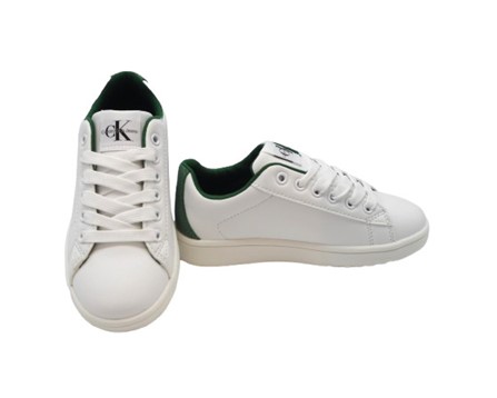 Sneaker in pelle con lacci e riporti a contrasto